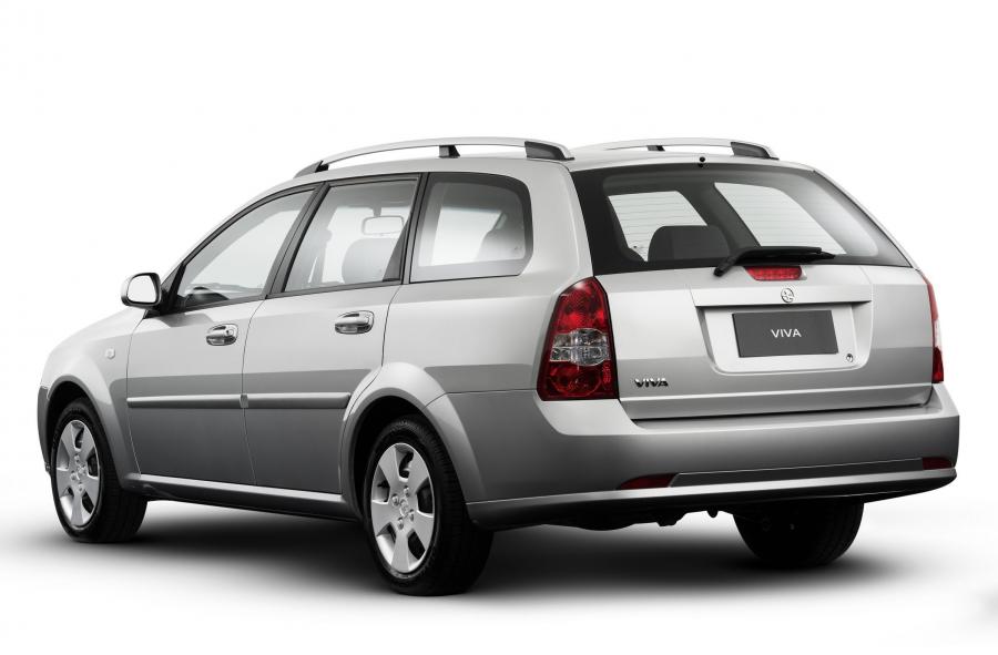  Holden Viva Wagon 2005 года  (фото 17 из 21)